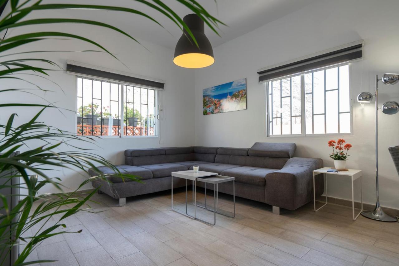 Spacious House With Huge Terrace Facing The Sea Bocacangrejo المظهر الخارجي الصورة